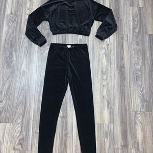 2 Piece set! Never worn besides to try on!